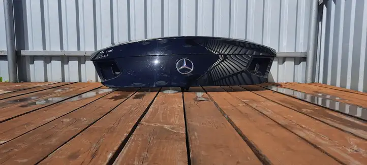 Mercedes-Benz C W205 (2014 - 2021) A2057501675 Крышка багажника — фото 2