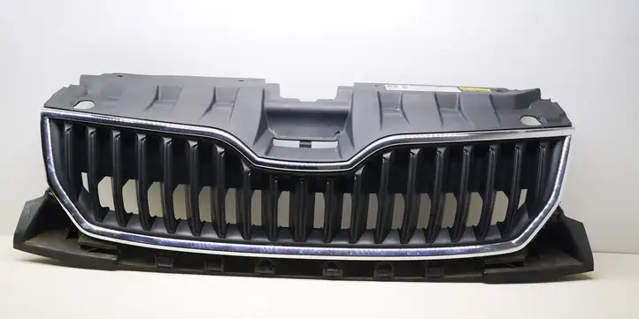 Skoda Fabia Mk3 (NJ) (2015 - 2021) 6V0853653 Верхняя решетка радиатора — фото 1