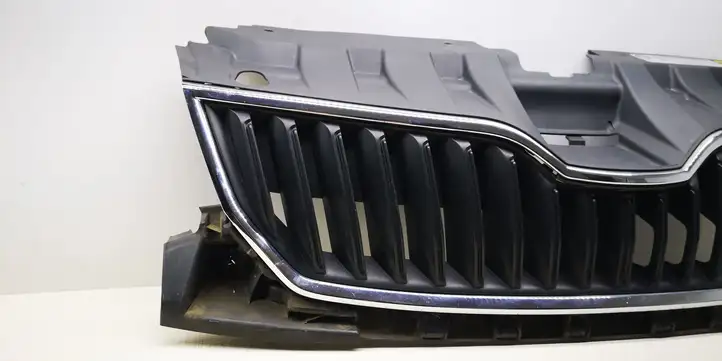 Skoda Fabia Mk3 (NJ) (2015 - 2021) 6V0853653 Верхняя решетка радиатора — фото 2