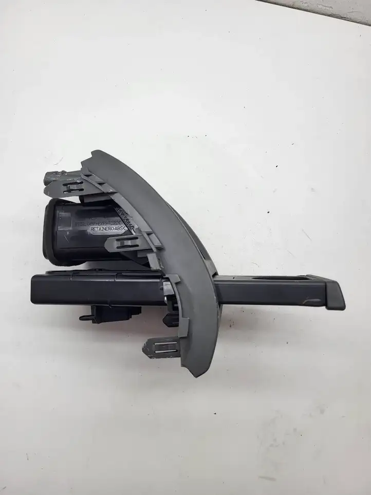 Toyota Prius+ (ZVW40) (2011 - 2018) 5506147050 Боковой воздушный дефлектор — фото 3
