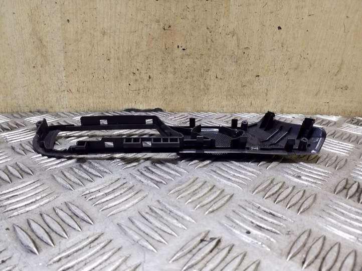 Subaru Outback (2003 - 2007)  94236AG010 Другая деталь отделки пере́дней дверей