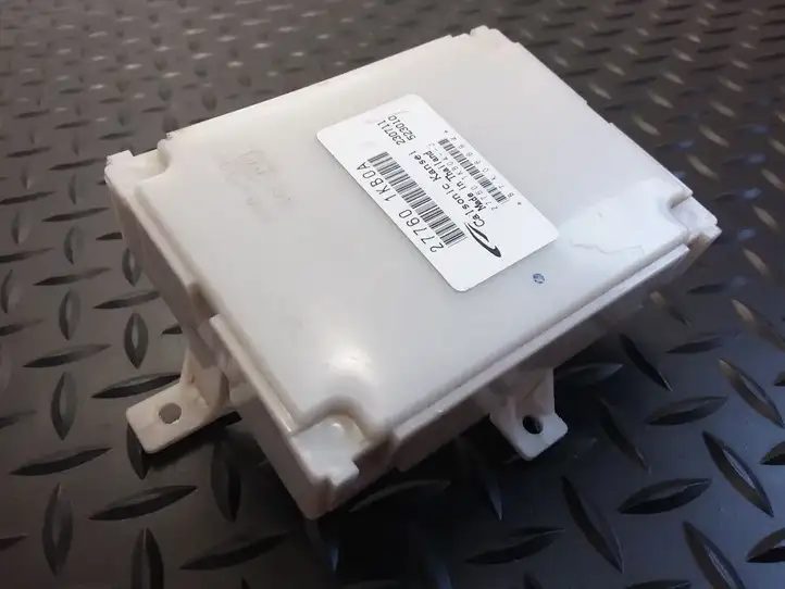 Nissan Juke I F15 (2010 - 2018) 277601KB0A Прочие блоки управления — фото 1