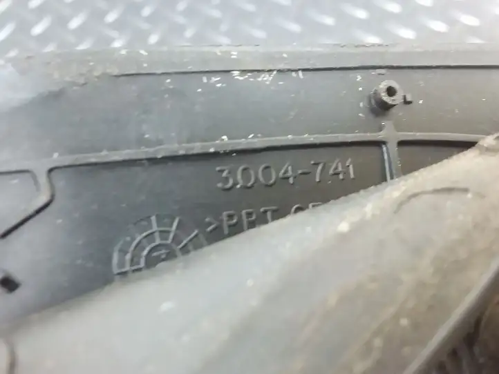 Toyota Avensis T250 (2003 - 2006) E11015829 Боковое зеркало с электроприводом — фото 2