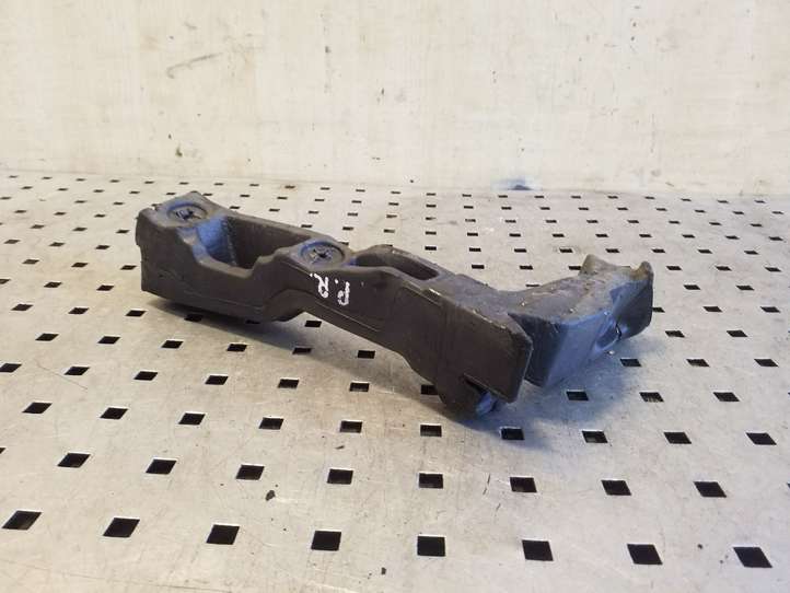 Audi A4 (2007 - 2011)  8K0823722 Пенопласт крыла