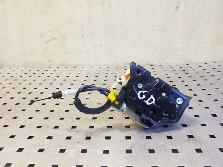 Audi A4 (2007 - 2011)  8K0839016C Замок задней двери