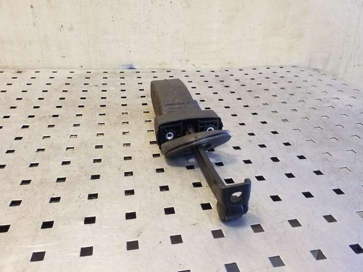 Audi A4 (2007 - 2011)  8K0839249B Ограничитель открывания задней двери