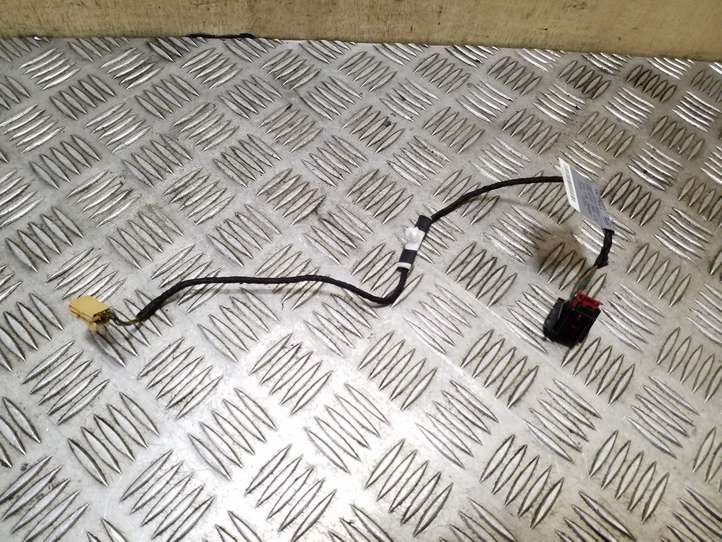 Audi A4 (2007 - 2011)  8K0971693 Проводка задних дверей