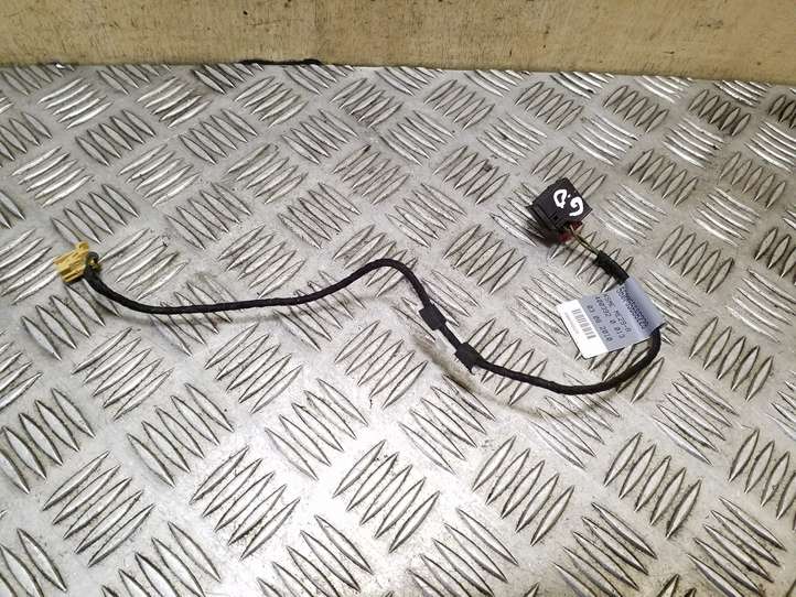 Audi A4 (2007 - 2011)  8K0971693 Проводка задних дверей