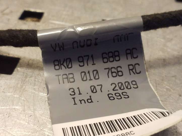 Audi A4 (2007 - 2011)  8K0971688AC Проводка задних дверей