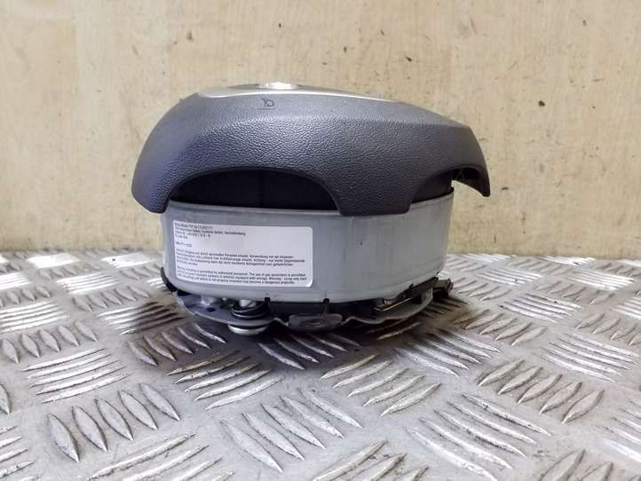 Audi A4 (2007 - 2011)  8K0880201A Подушка безопастности руля