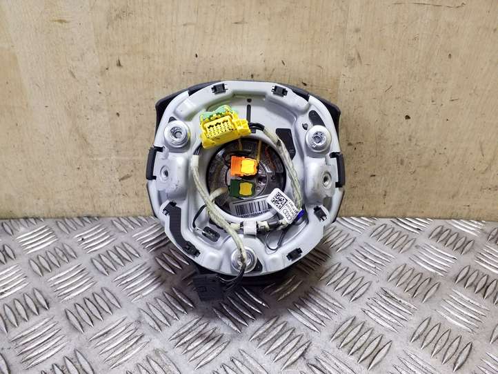Audi A4 (2007 - 2011)  8K0880201A Подушка безопастности руля
