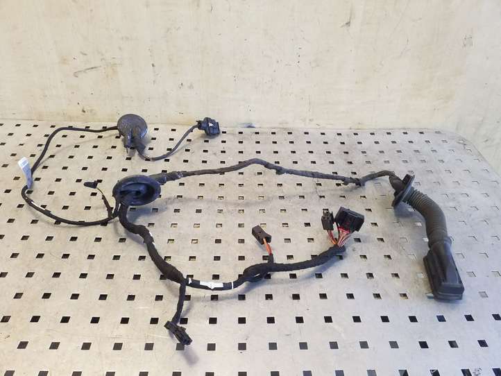 Audi A4 (2007 - 2011)  8K0971687AC Проводка задних дверей