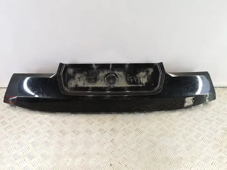 BMW i3 (2013 - ) 51127336716 Нижняя часть заднего бампера — фото 1