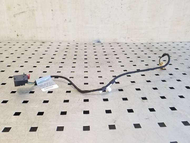 Audi A4 (2007 - 2011)  8K0971693 Проводка задних дверей