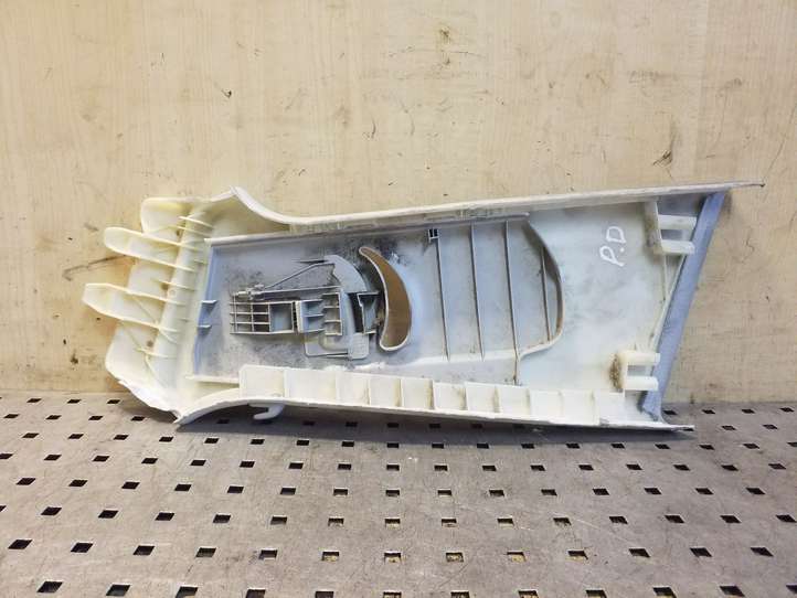 Audi A4 (2007 - 2011)  8K0867282B Отделка стойки (B) (верхняя)