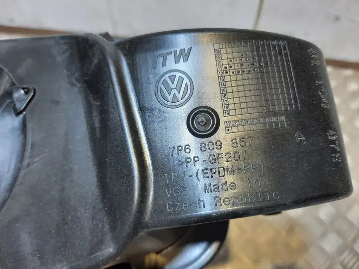 Volkswagen Touareg II (2010 - 2018) 7P6809857 Крышка топливного бака — фото 2