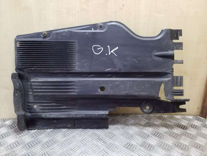 Audi A4 (2007 - 2011)  8K0825215H Средняя защита дна