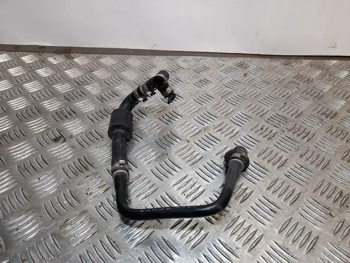 Audi A4 S4 B8 8K (2011 - 2015) 8R0611931 Трубки и шланги — фото 1