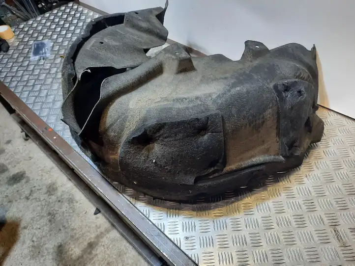 Audi A8 S8 D4 4H (2010 - 2014) Задний подкрылок — фото 2
