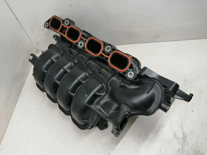 Toyota Yaris (2014 - 2019) 1711147140 Резонатор впуска — фото 3