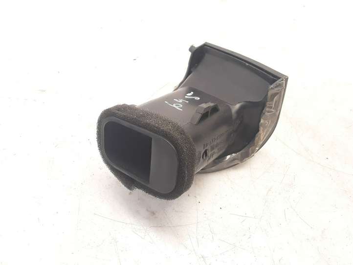 Lancia Thesis (2001 - 2009)  L617315000000 Боковая воздушный дефлектор