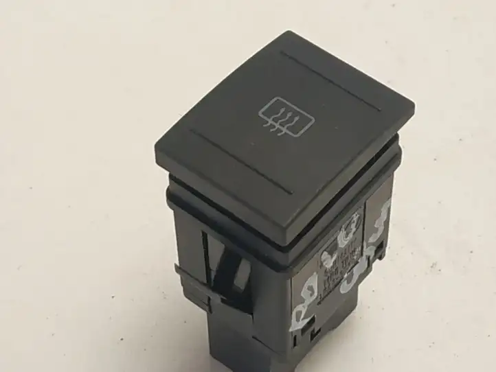 Volkswagen Polo (2005 - 2009) 6Q0959621 Кнопка обогрева стекла — фото 1