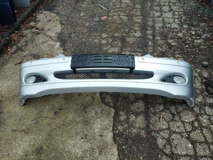 Mercedes-Benz C W203 (2000 - 2007)  A2038850025 Передний бампер