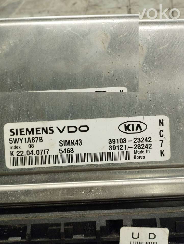Kia Sportage (2008 - 2010)  5WY1A87B Блок управления двигателя