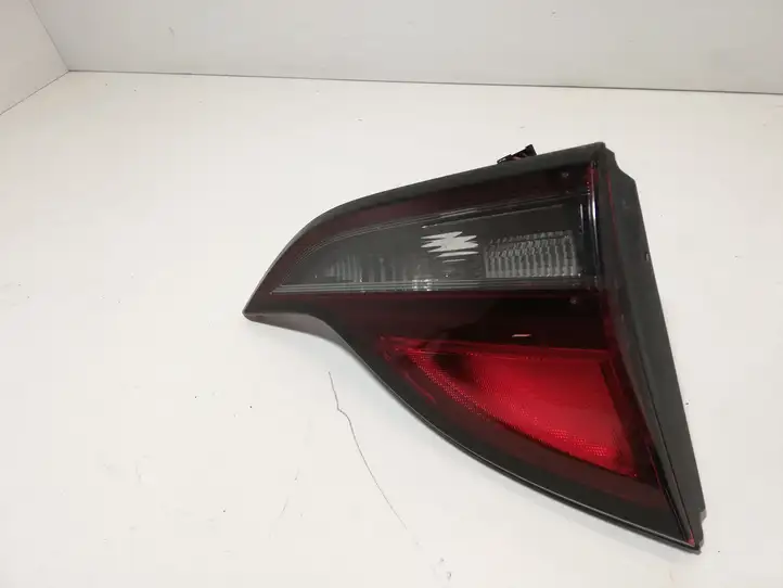 Opel Zafira B (2008 - 2014) 13288832 Задний фонарь в крышке багажника — фото 2