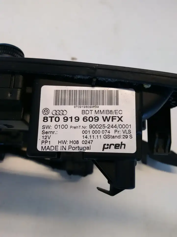 Audi A4 S4 B8 8K (2007 - 2011) 8T0919609WFX Контроллер мультимедийной системы — фото 2