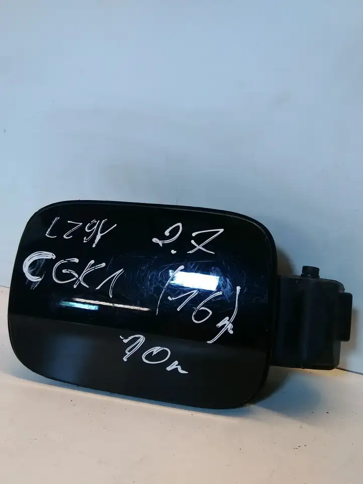 Audi A4 S4 B8 8K (2007 - 2011) 8K0010508R Крышка топливного бака — фото 1