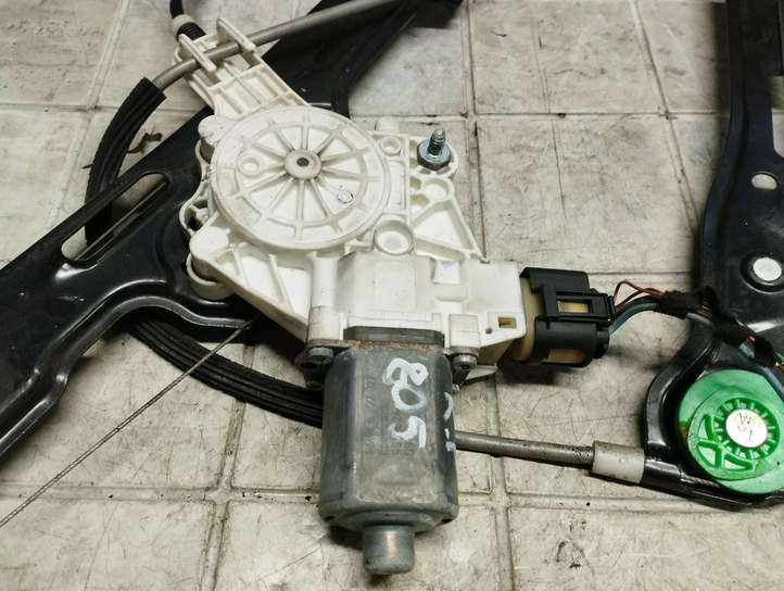 BMW 1 E81 E87 (2004 - 2011)  996624102 Передний комплект электрического механизма для подъема окна