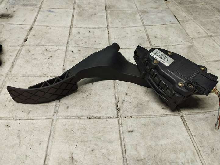 Audi A2 (1999 - 2007)  8Z1721523A Педаль акселератора