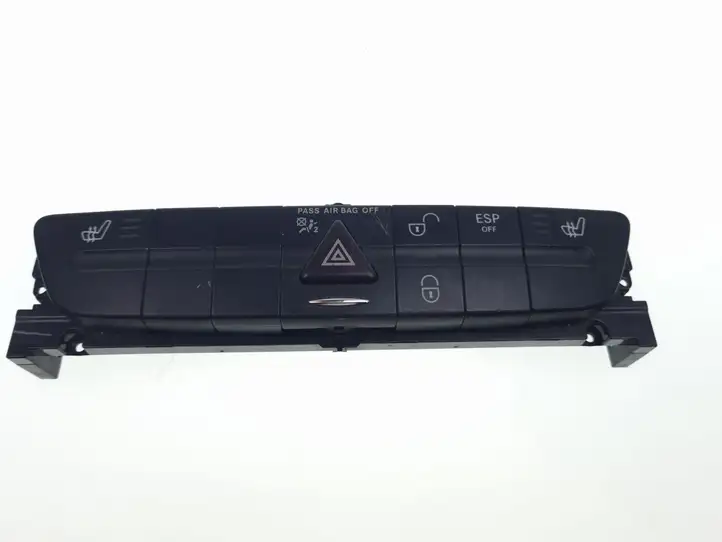Mercedes-Benz E W211 (2002 - 2009) 2118219579 Включатель аварийных фонарей — фото 1