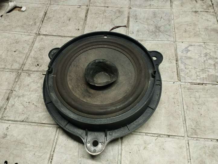 Nissan Almera Tino (2000 - 2006)  28156AV700 Громкоговоритель (громкоговорители) в передних дверях