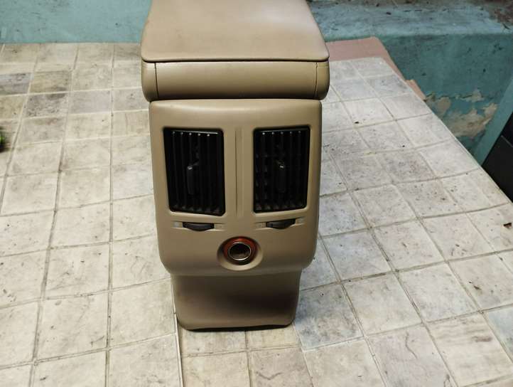 Fiat Croma (2005 - 2011)  735369888 Подлокотник
