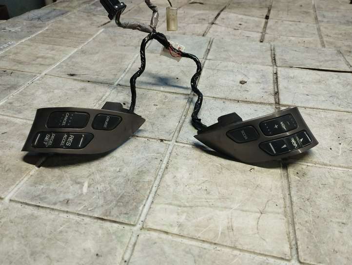 Honda Accord (2003 - 2007)  M29811 Кнопки рулевого колеса