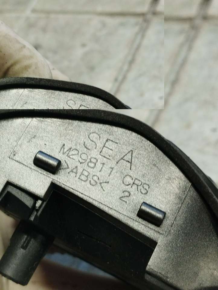 Honda Accord (2003 - 2007)  M29811 Кнопки рулевого колеса