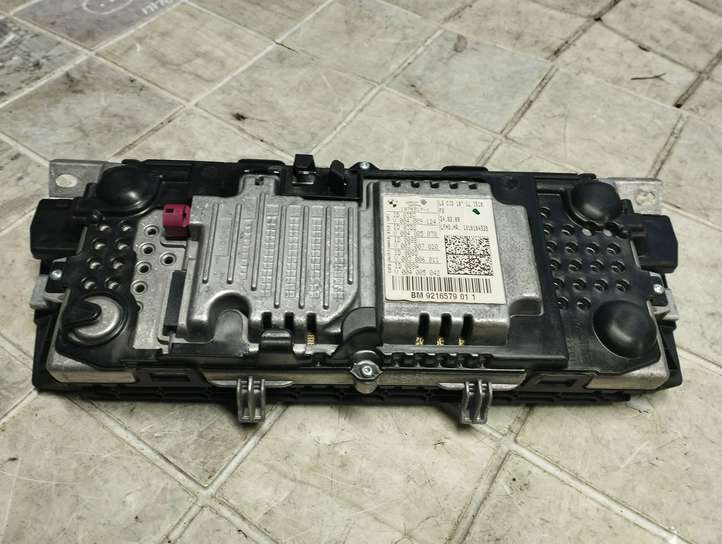 BMW 7 F01 F02 F03 F04 (2008 - 2016)  9216579011 Экран/ дисплей / маленький экран