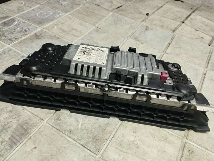 BMW 7 F01 F02 F03 F04 (2008 - 2016)  9216579011 Экран/ дисплей / маленький экран