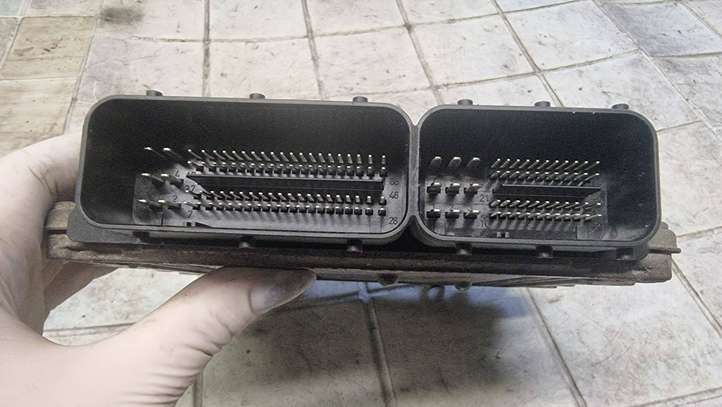 Mitsubishi Colt (2004 - 2008)  A6391501073 Блок управления двигателя