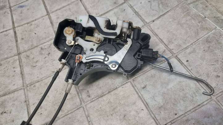 Mitsubishi Colt (2004 - 2008)  04Z23A Передняя звукоизоляция
