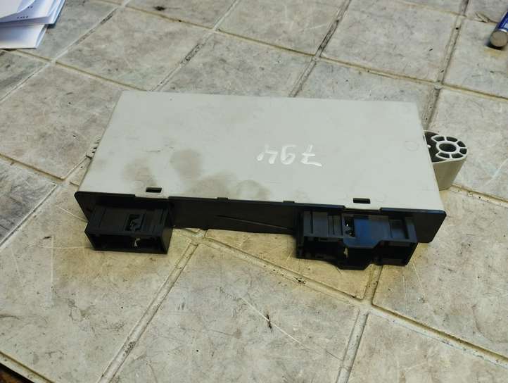 BMW 7 F01 F02 F03 F04 (2008 - 2016)  613592056929 Модуль блока управления CAS