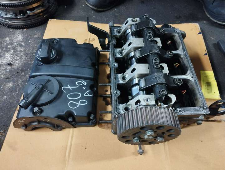 Audi A2 (1999 - 2007)  045103373H Головка