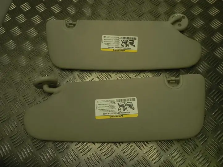 Dodge Grand Caravan (2007 - 2020) 55361230AB Солнцезащитный козырек — фото 1