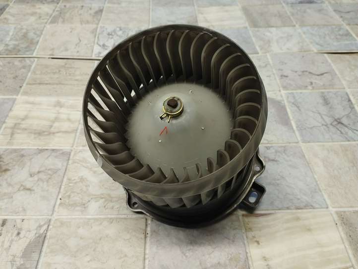 Mitsubishi Colt (2004 - 2008)  MF0160700701 Вентилятор печки
