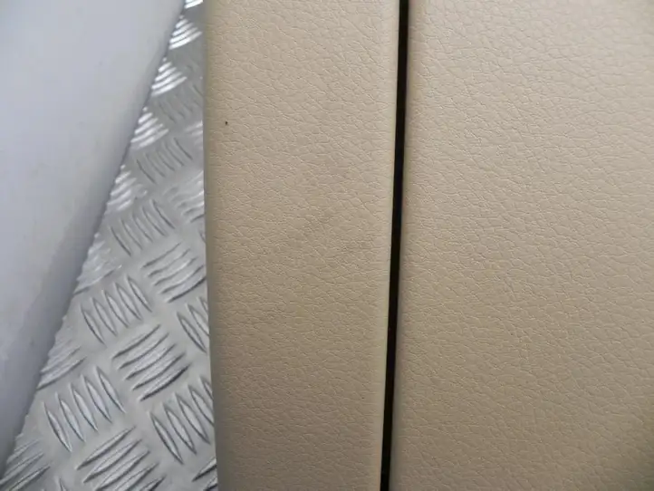 Porsche Cayenne (92A) (2011 - 2017) 7P5857095G Бардачок в сборе — фото 2