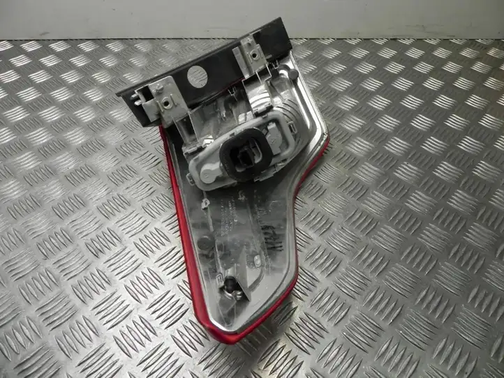 Citroen C4 I Picasso (2006 - 2013) 9653547480 Задний фонарь в кузове — фото 3
