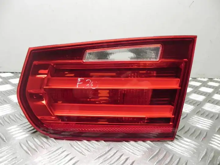 BMW 3 F30 F35 F31 (2012 - 2018) 737279401 Задний фонарь в кузове — фото 1