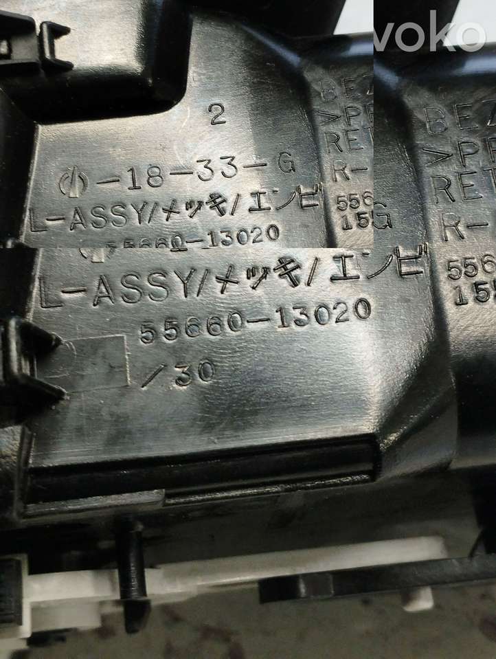 Toyota Corolla Verso E121 (2001 - 2004)  5566013020 Боковая воздушный дефлектор